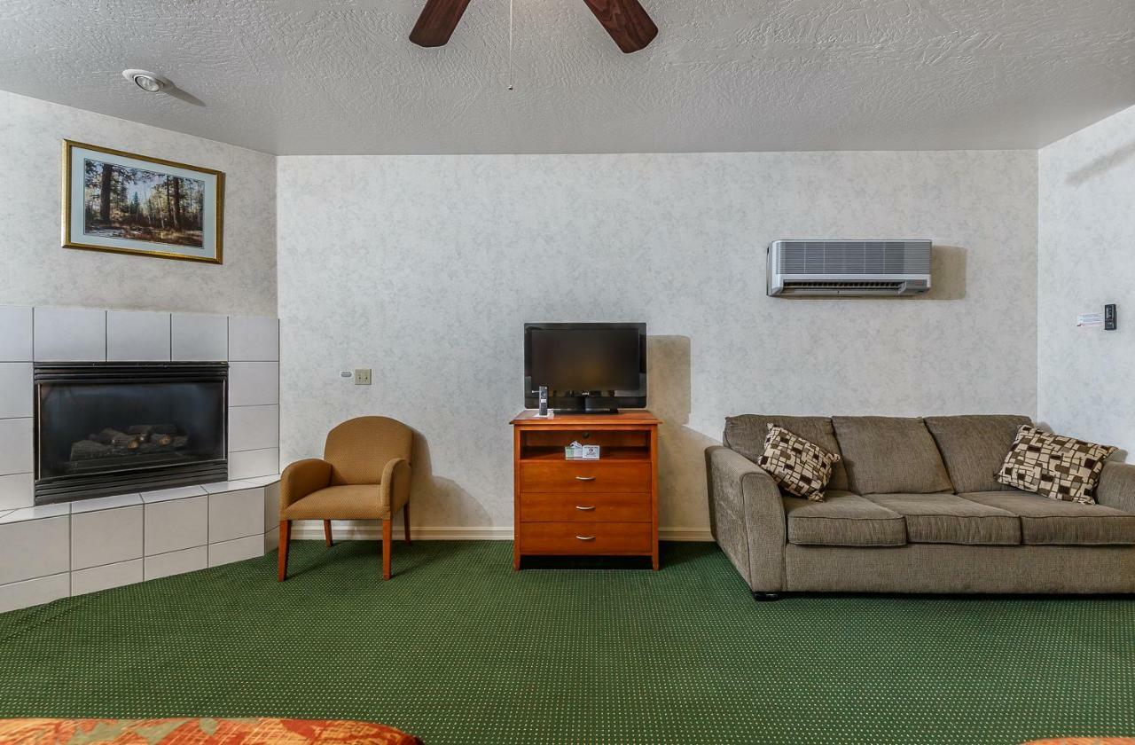Miners Motel